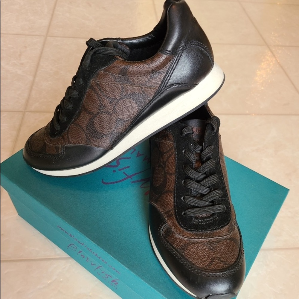 Coach Runners